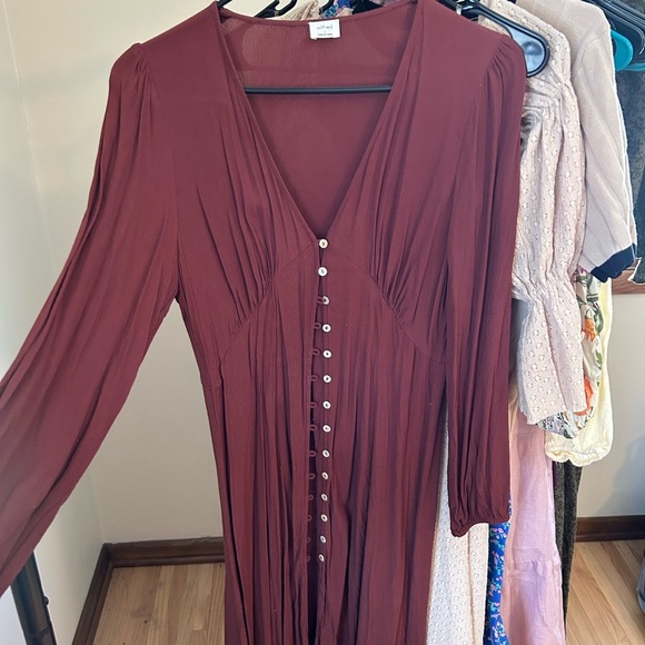 Aritzia Wilfred New Gallery Dress in Maroon size L - Picture 4 of 6